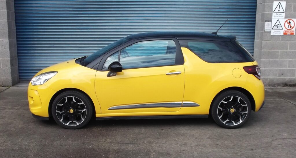 2014 citroen ds3 1. 6 hdi dstyle, only 84,000 miles, s/h, moted 2026, excellent condition 2014 citroen ds3 1. 6 hdi dstyle, only 84,000 miles, s/h, moted 2026, excellent condition - image 4