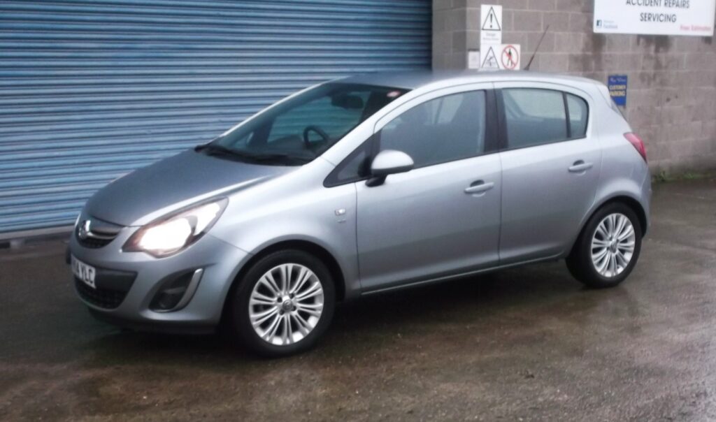 2014 14 vauxhall corsa 1. 4 se only 79,000 miles s/h, full mot 2026, excellent condition 2014 14 vauxhall corsa 1. 4 se only 79,000 miles s/h, full mot 2026, excellent condition - image 3