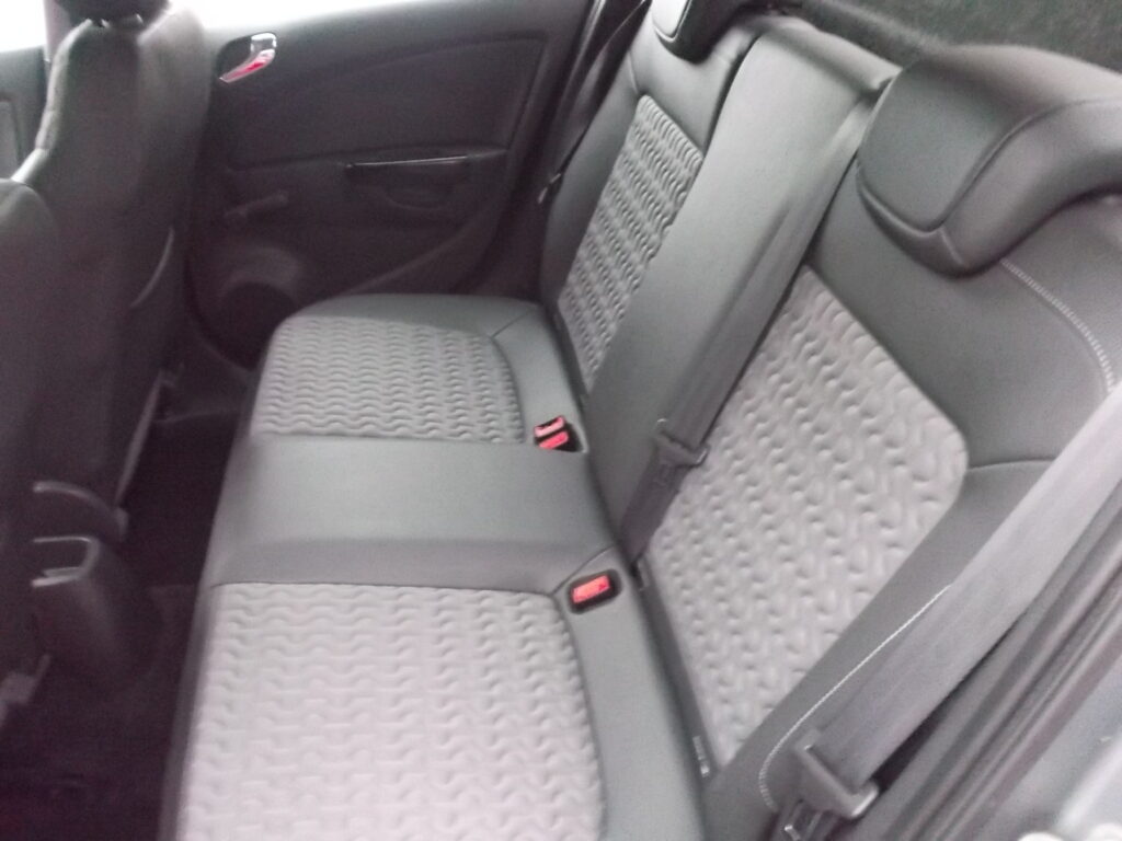 2014 14 vauxhall corsa 1. 4 se only 79,000 miles s/h, full mot 2026, excellent condition 2014 14 vauxhall corsa 1. 4 se only 79,000 miles s/h, full mot 2026, excellent condition - image 14