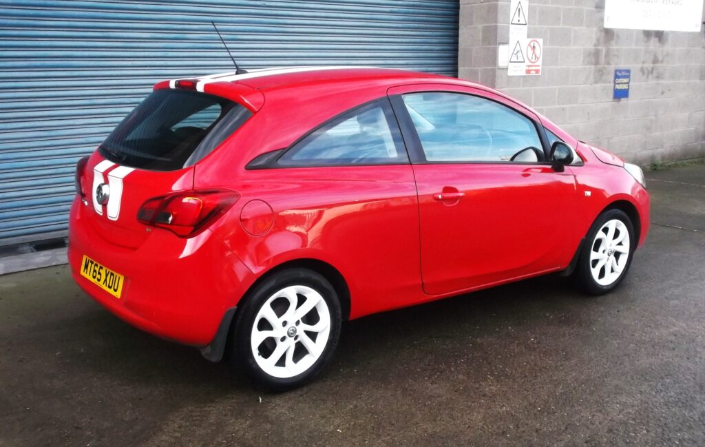 2015 65 vauxhall corsa 1. 4 sting 3dr only 82,000 miles s/h, mot oct 2026, excellent condition 2015 65 vauxhall corsa 1. 4 sting 3dr only 82,000 miles s/h, mot oct 2026, excellent condition - image 8